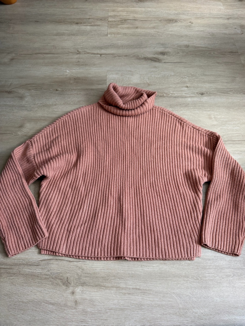 Abercrombie & Fitch Ribbed Knit Tan Turtleneck Sweater Women’s SZ L Cotton